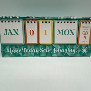 Missouri Star Quilt  Sewing Perpetual Flip Desk Calendar Day Date Decor 10 Inch